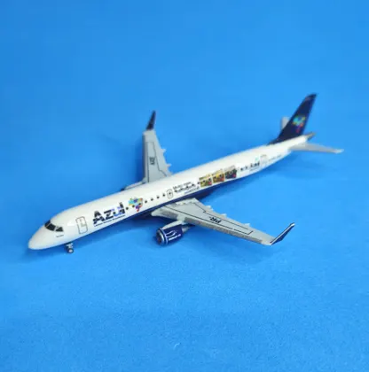 Embraer 195 Azul Itaucard (PR-AXE)