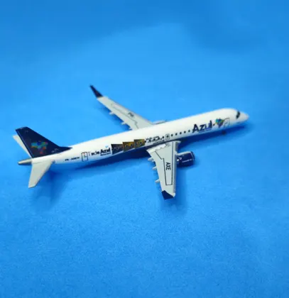 Embraer 195 Azul Itaucard (PR-AXE)