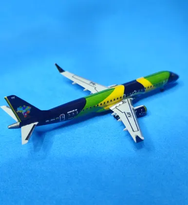 Embraer 195 AZUL (BANDEIRÃO) PR-AYV