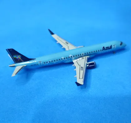 Embraer 195 Azul Viagens (PR-AYY)