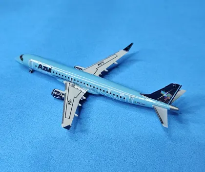 Embraer 195 Azul Viagens (PR-AYY)