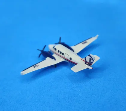 Beechcraft King Air C90 (azul/branco)