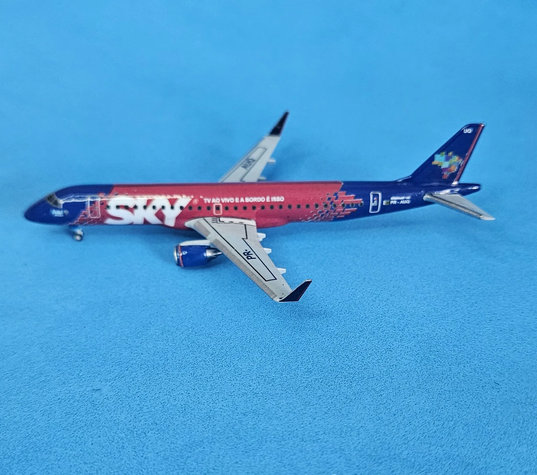 Embraer 195 Azul Sky