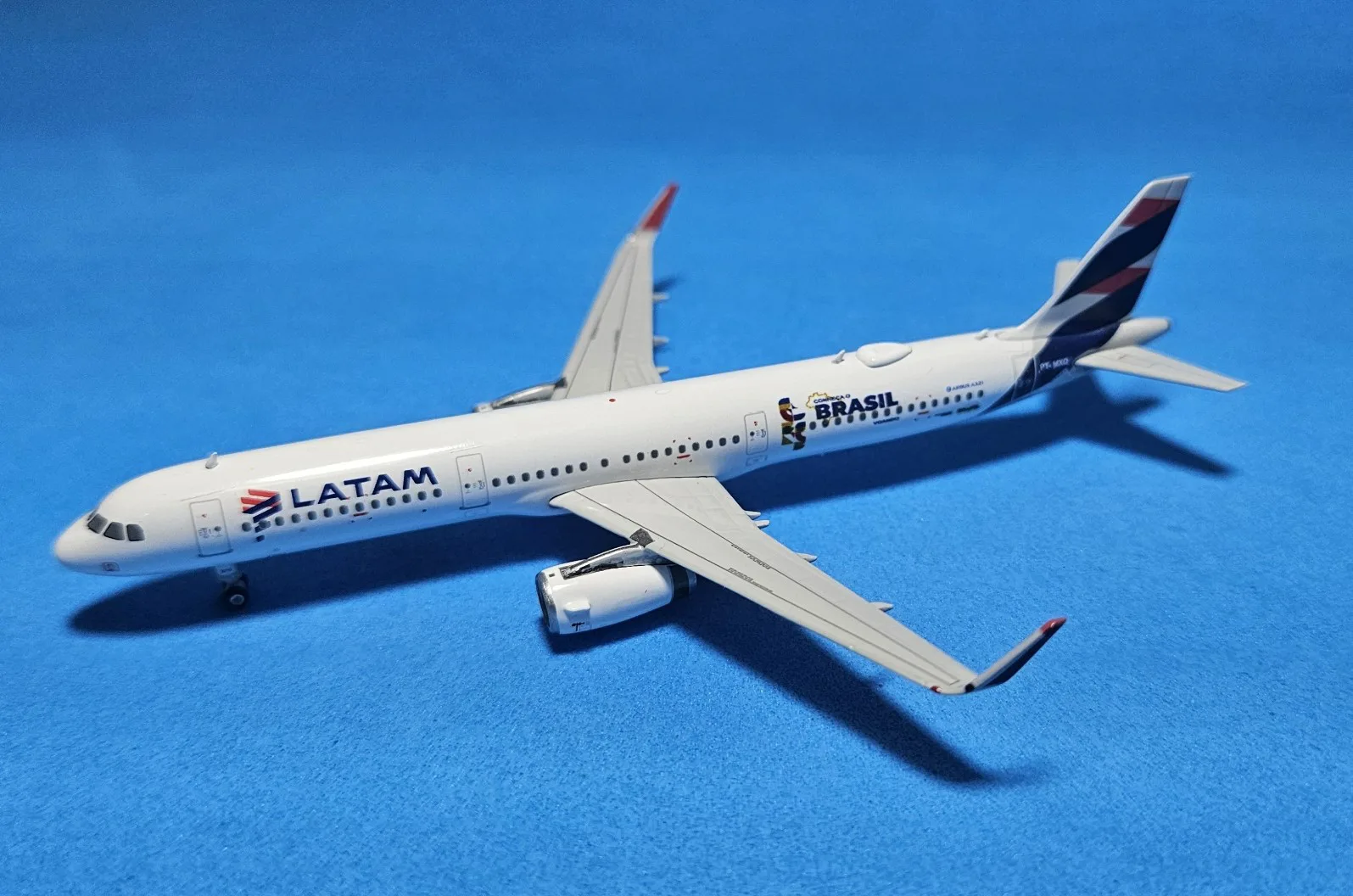 Serviço de customização de miniatura (Troca de Matricula) 1/400 