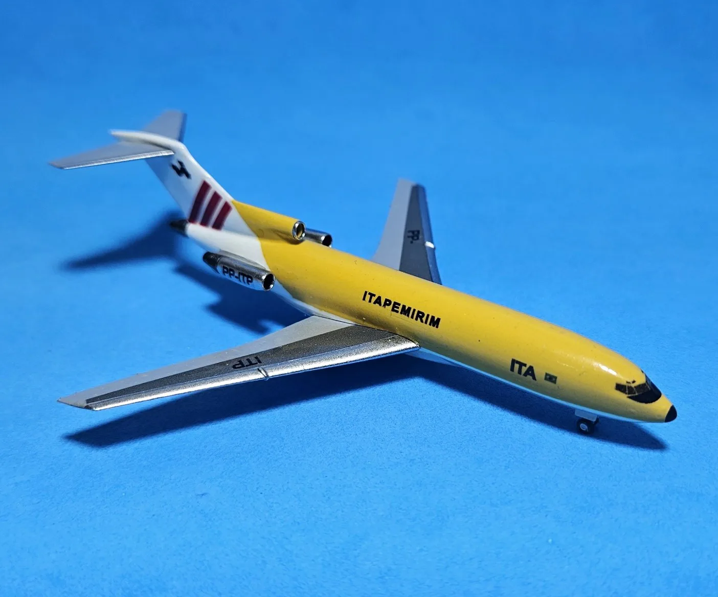 Boeing 727-100 Itapemirim Cargo