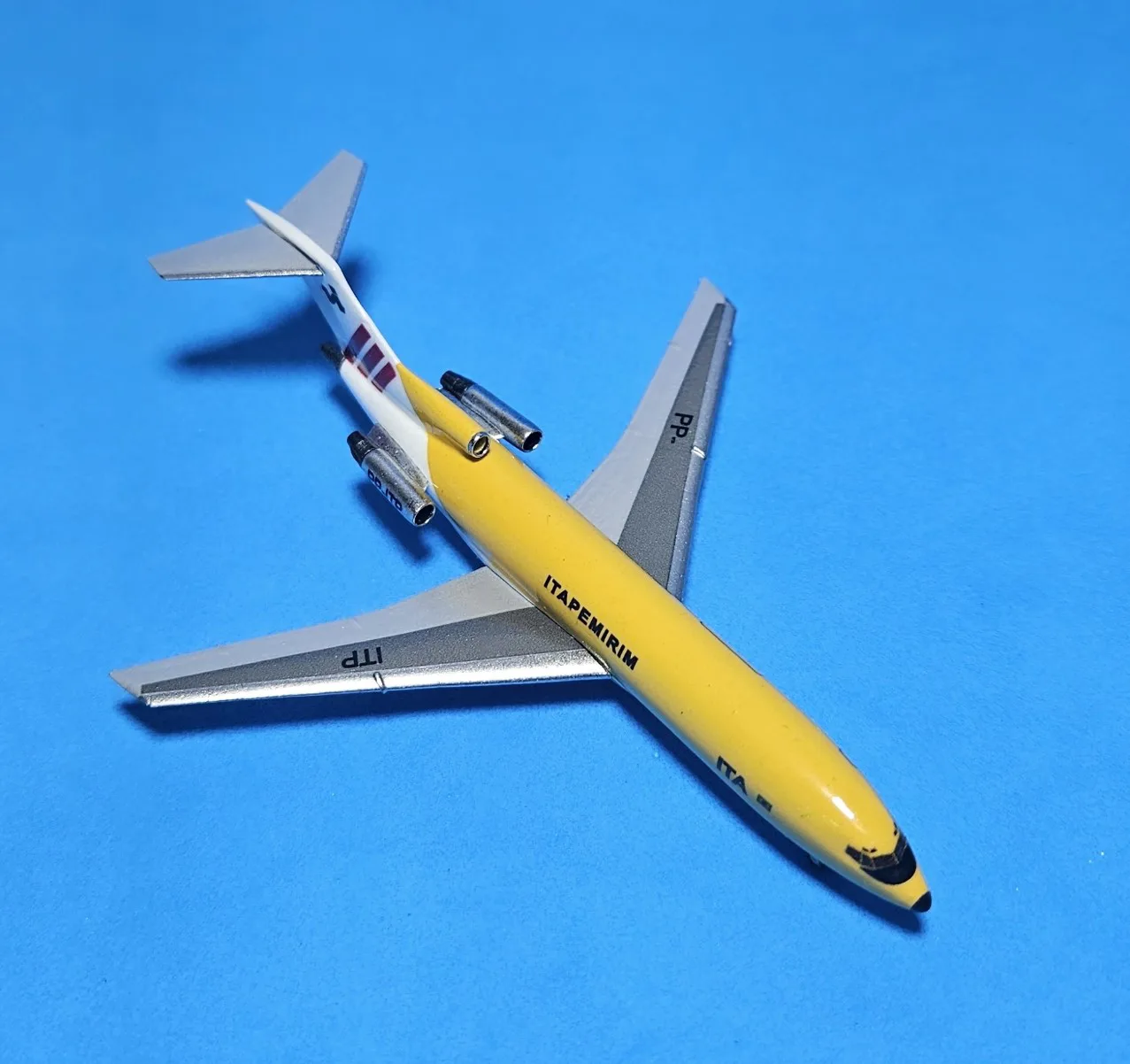 Boeing 727-100 Itapemirim Cargo