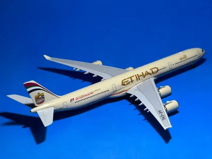 Serviço de customização de miniatura 1/200 (TAMANHO GRANDE)