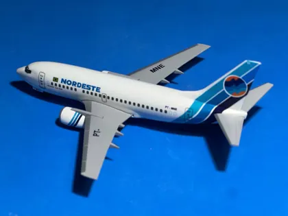 Boeing 737-500 Nordeste PT-MNC