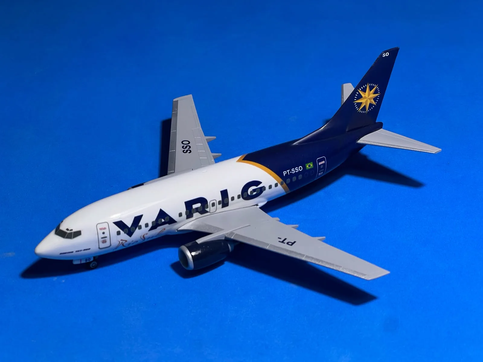 Boeing 737-500 Varig PT-SSO